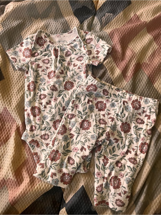 Carter's Other - Carter's White Floral Short-Sleeve Pajama Set with Dusty Pink Flowers